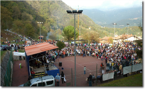 Intrattenimento musicale del gruppo Folk Noter de Berghem