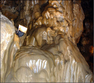 Particolare dell'interno delle Grotte delle Meraviglie