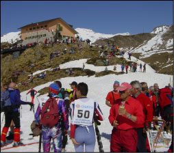 Folto pubblico al Parravicini