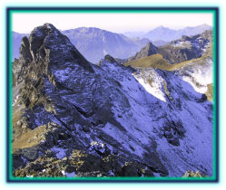 Il versante nord innevato del Valletto