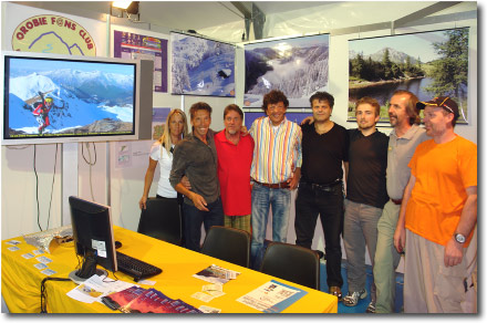 L'alpinista Mario Merelli nello stand di Val Brembana Web