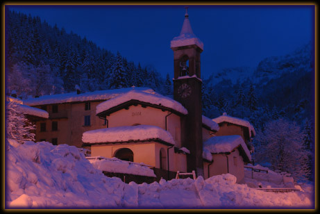 La notte magica di luna piena a Roncobello e Capovalle