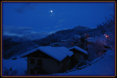 La notte magica di luna piena a Roncobello e Capovalle