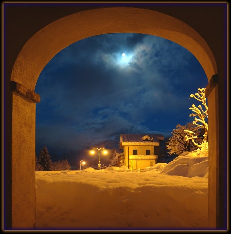 La notte magica di luna piena a Roncobello e Capovalle