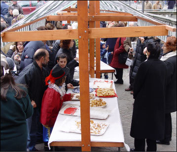Assaggio delle frittelle partecipanti al concorso