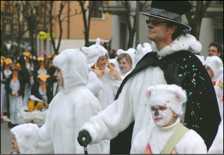 Carnevale di Arlecchino a San Giovanni Bianco