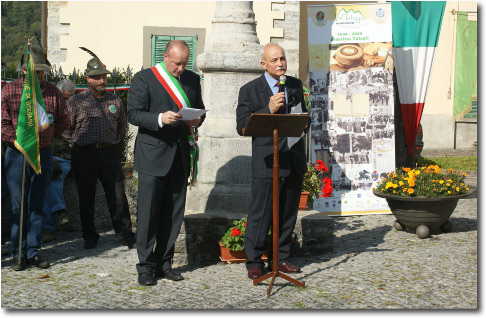 Arnoldi Pietro Maria sindaco di Taleggio nel 1974