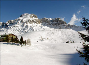 Piste di Piani di Bobbio con i Campelli sullo sfondo
