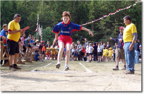 Olimpiadi Scolastiche di Valtorta - Salto in lungo femminile